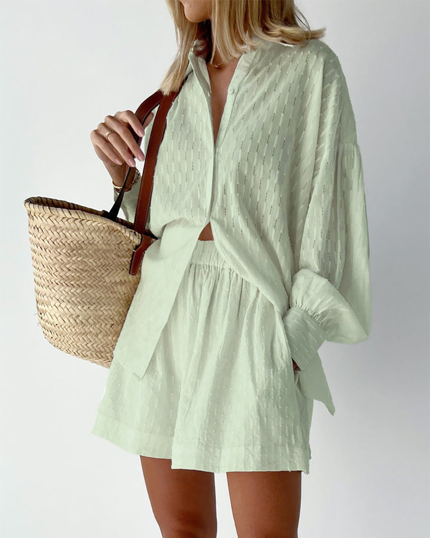 Sabrina | Gedessineerde dames two piece set met button-up shirt en comfortabele shorts