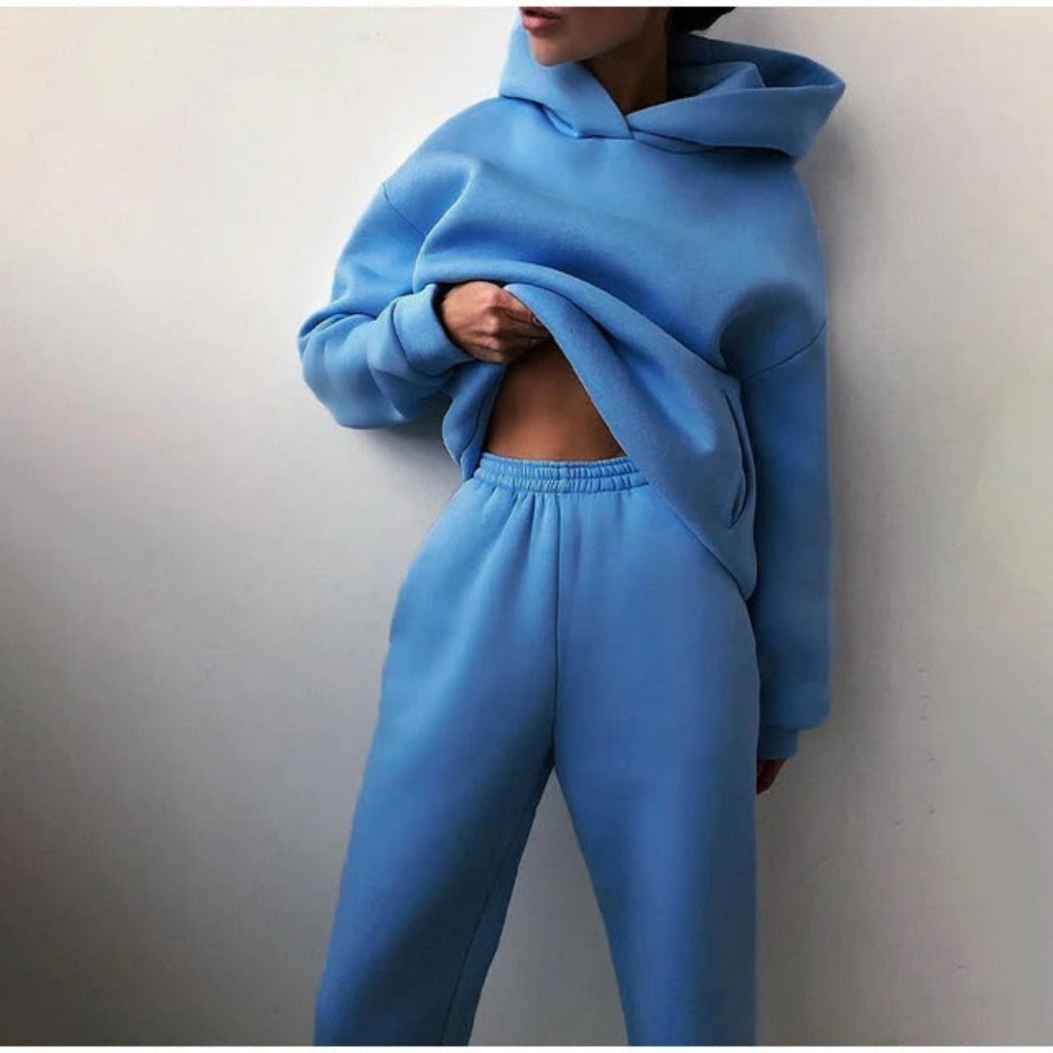 Emma | Comfortabele Winter Set voor Dames met Hoodie en Broek 4