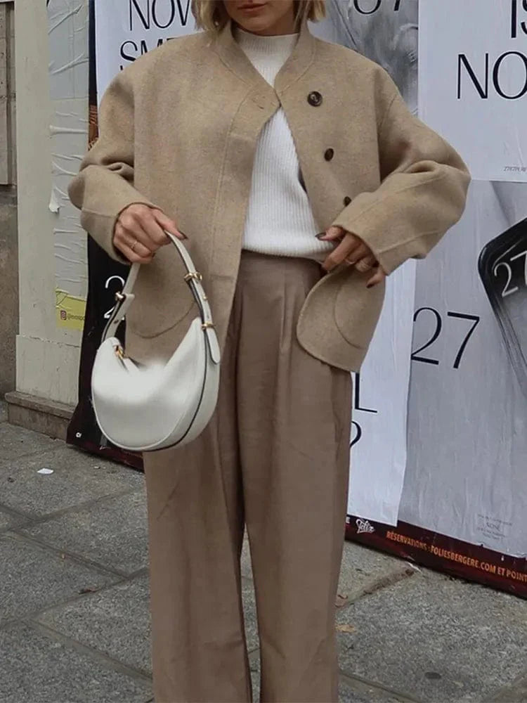 Emma | Stijlvolle Damesjas Winter met Oversized Snit en Praktische Zakken 2