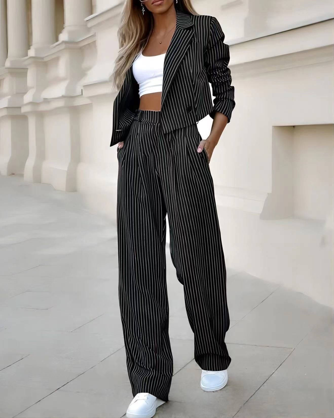 Emma | Stijlvolle Tweed Crop Blazer en Broek Outfit Set voor Dames 1