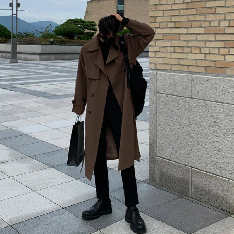Klassieke Bruine Trenchcoat voor Heren met Waterafstotend Materiaal – Lange Pasvorm en Verstelbare Taille 6