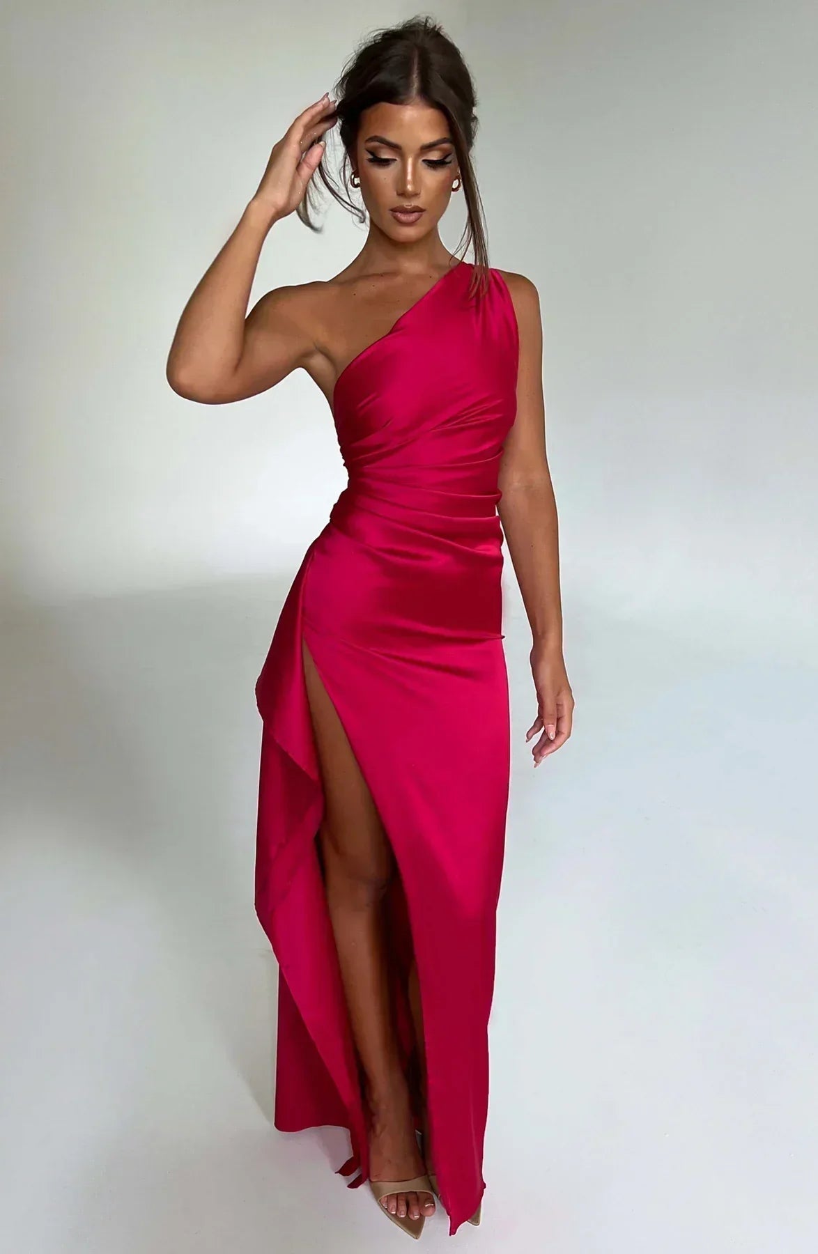 Lotte | Elegante Galajurk voor Dames met Eén Schouderontwerp 1