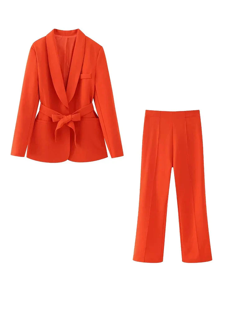 Katja | Tweedelig dames blazer ensemble met vlekafstotende stof en handgemaakte afwerking