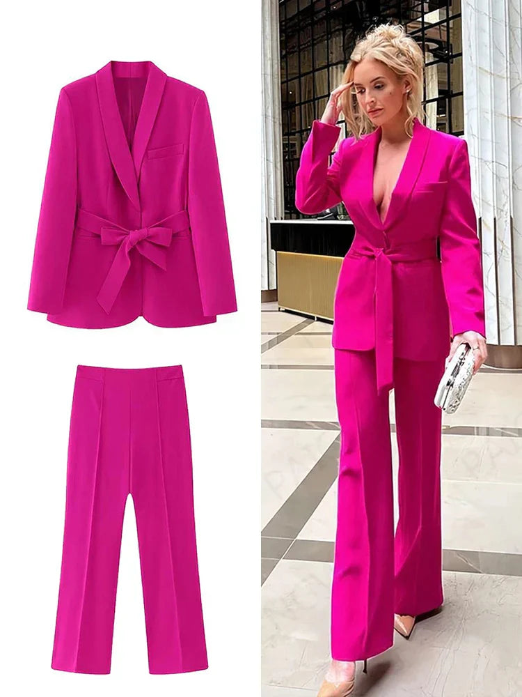 Katja | Tweedelig dames blazer ensemble met vlekafstotende stof en handgemaakte afwerking