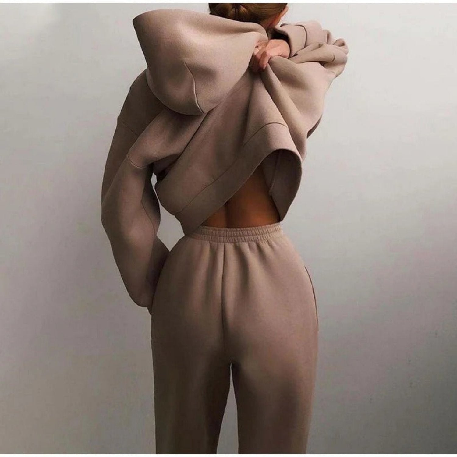 Emma | Comfortabele Winter Set voor Dames met Hoodie en Broek 2