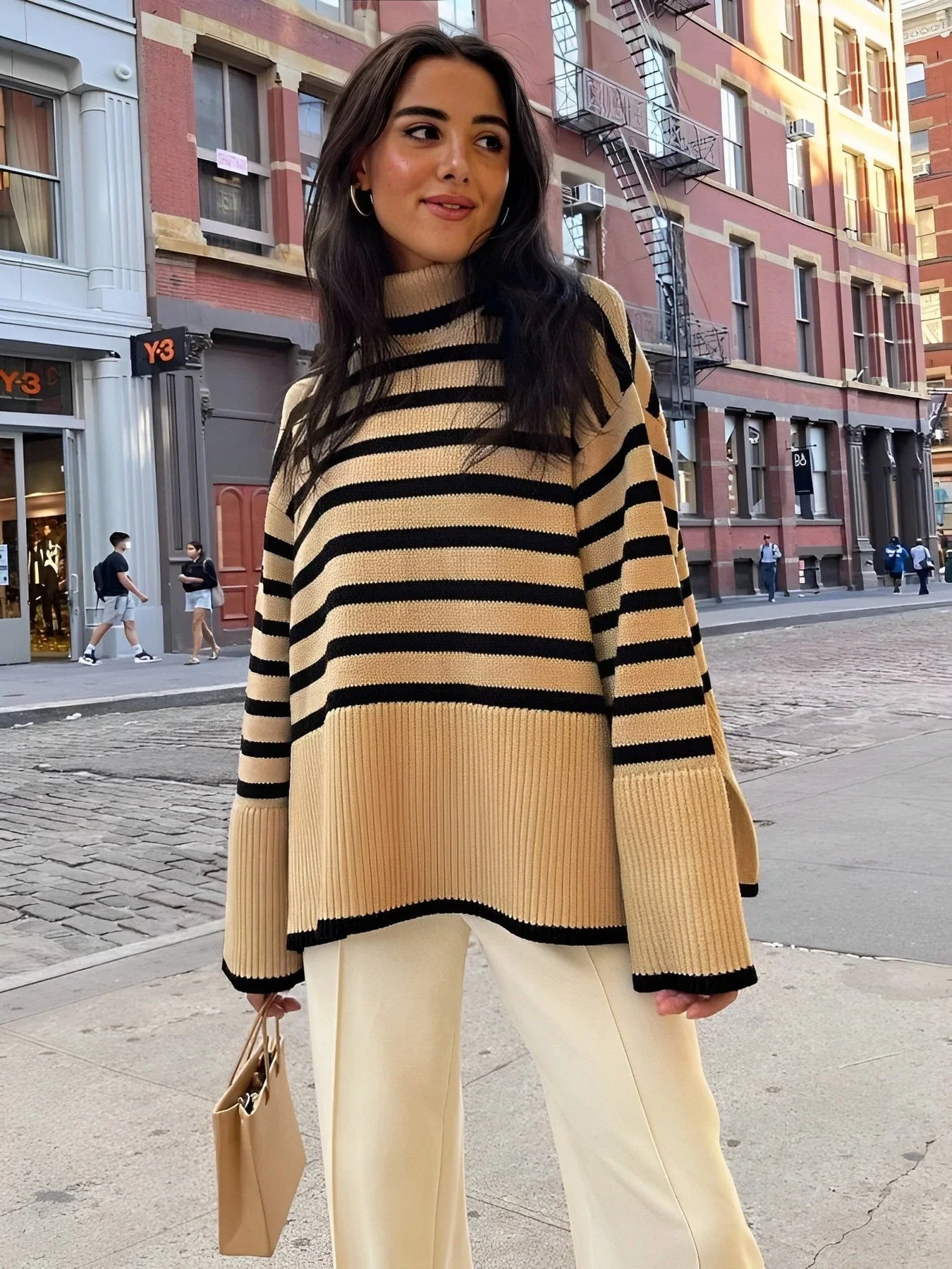 Emma | Cozy Oversized Striped Sweater for Dames in Soft Cotton 3