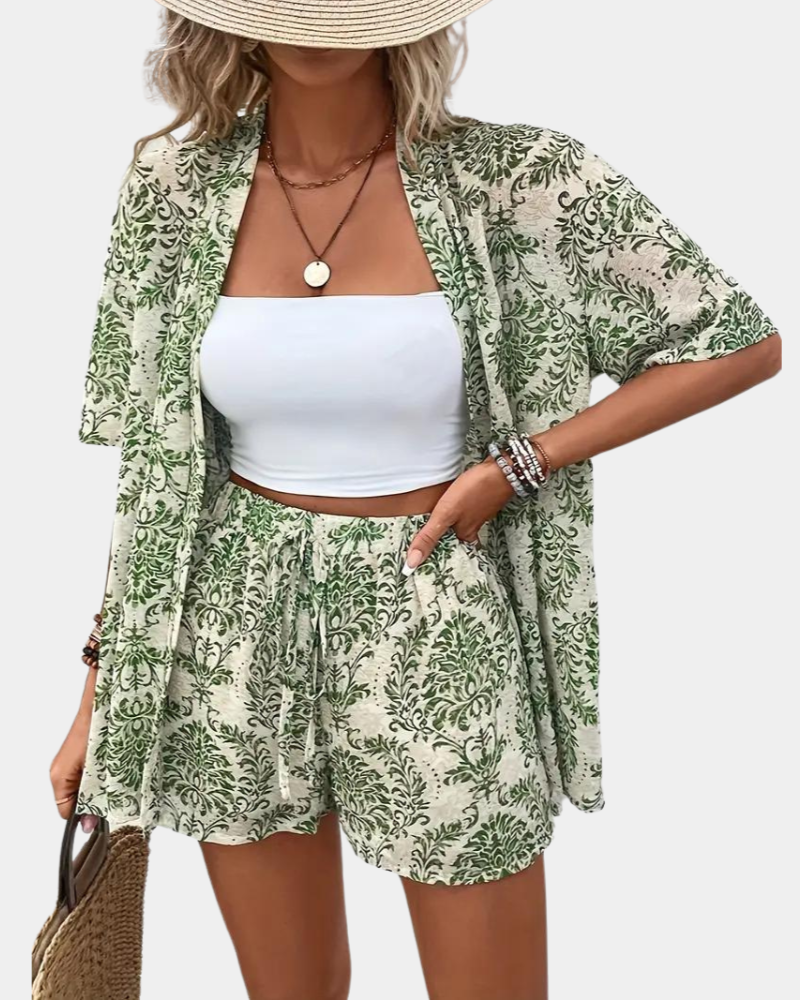 Gillian | Luchtige dames zomerset met blouse en korte broek van ademende katoenmix
