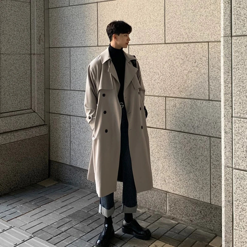 Klassieke Bruine Trenchcoat voor Heren met Waterafstotend Materiaal – Lange Pasvorm en Verstelbare Taille 0