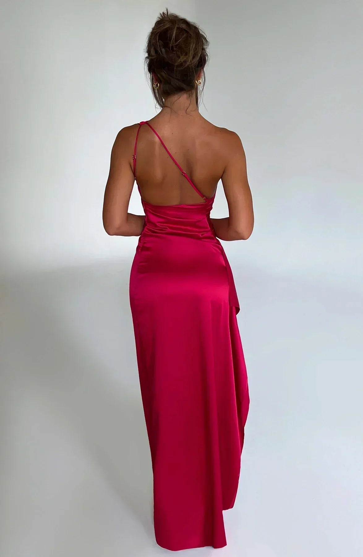Lotte | Elegante Galajurk voor Dames met Eén Schouderontwerp 3