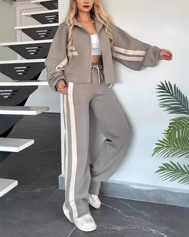 Trendy Dames Trainingsset – Comfortabele Pasvorm, Ademend Materiaal en Modieus Design, Verkrijgbaar in Meerdere Kleuren 1
