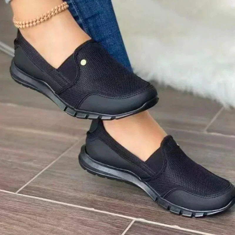 Emma | Comfortabele Slip-On Diabetesschoenen voor Dames met Ondersteuning 3